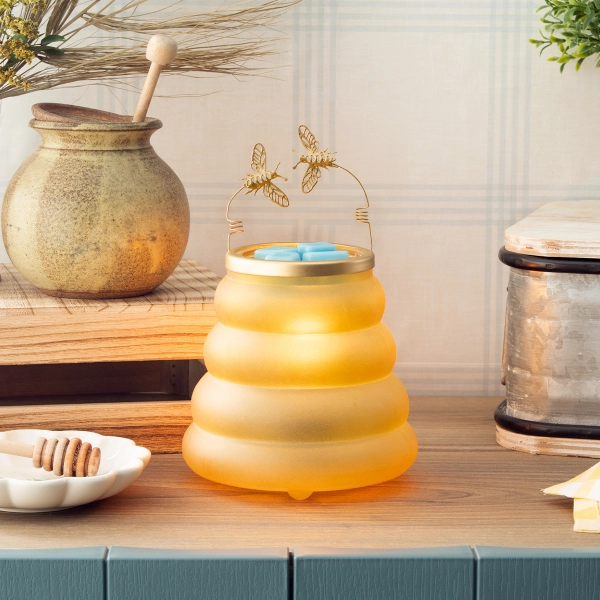Scentsy Beehive Wax Warmer | Sweet Golden BEE Goodness